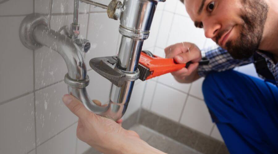 Local water heater installation in Ottine, TX